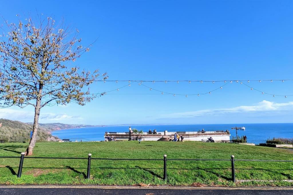 Spacious First Floor Family Flat, Sea View Torquay Exterior foto